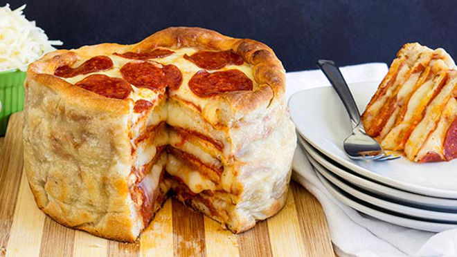 oh-yes-we-did-pepperoni-pizza-cake_01 (1)